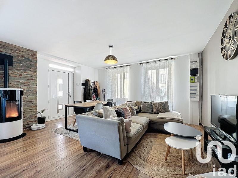 Maison - 92 m² - 5 pièces