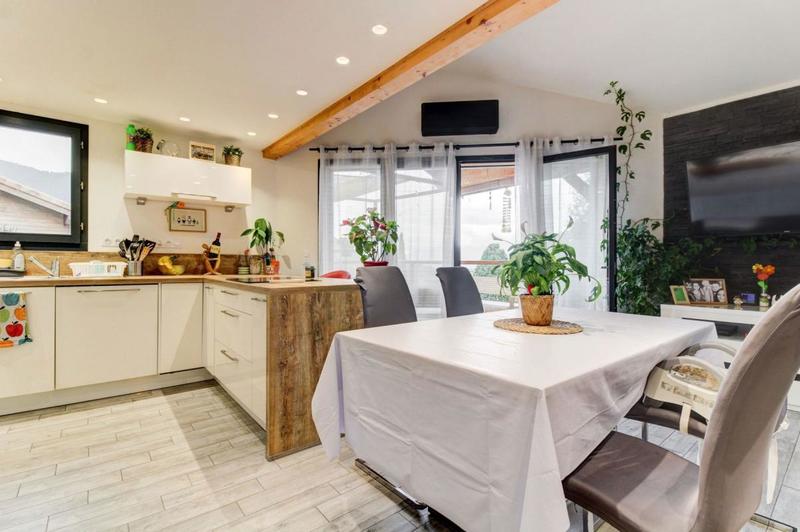 Maison - 85 m² - 4 pièces