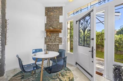 Appartement - 97 m² - 3 pièces