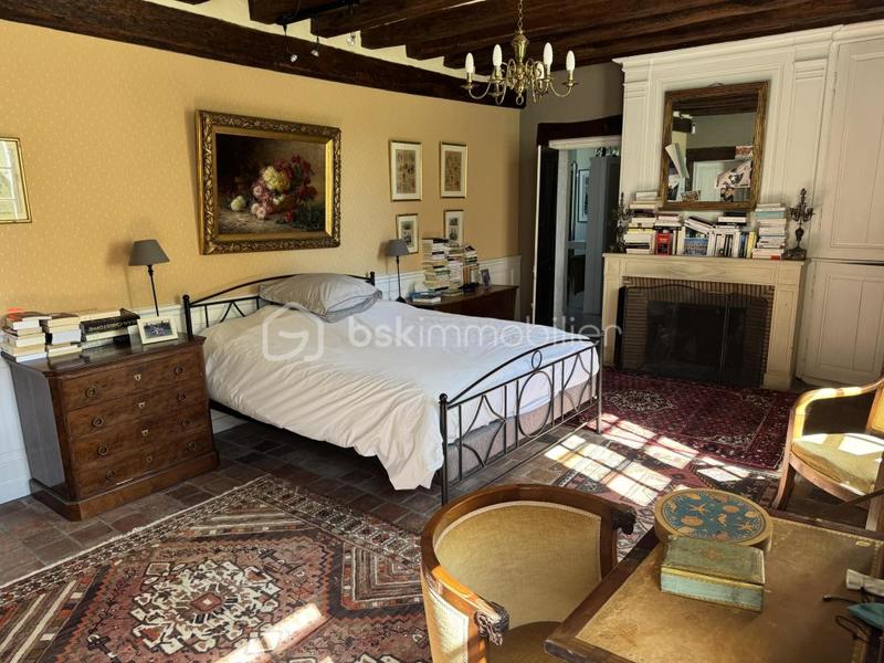 Demeure - 320 m² - 9 pièces