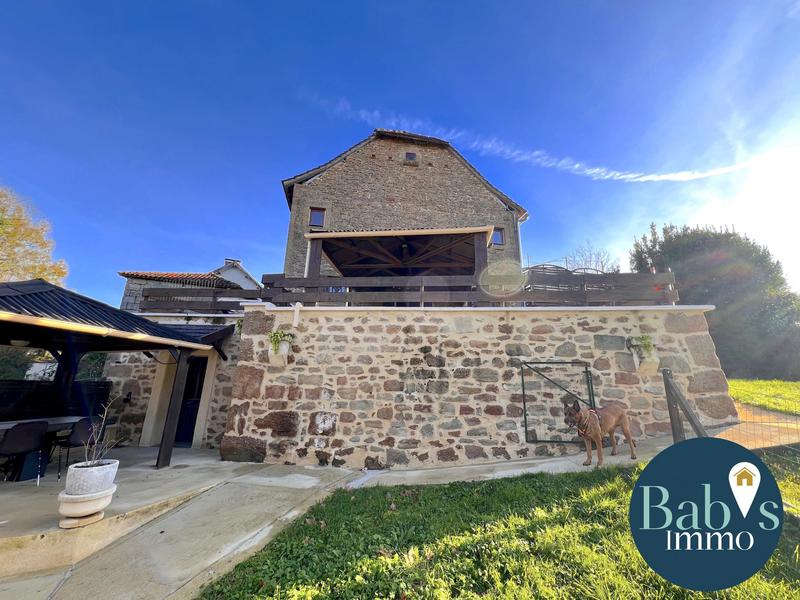 Maison - 135 m² - 6 pièces