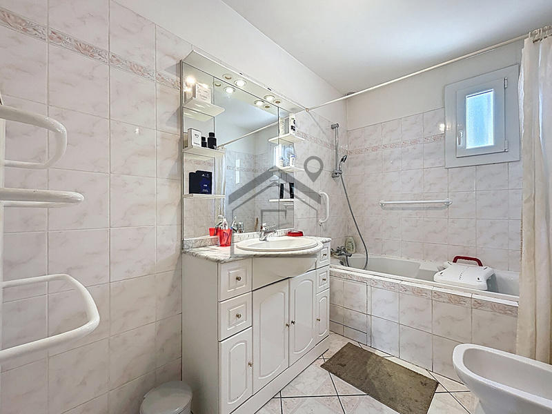 Maison - 91 m² - 4 pièces