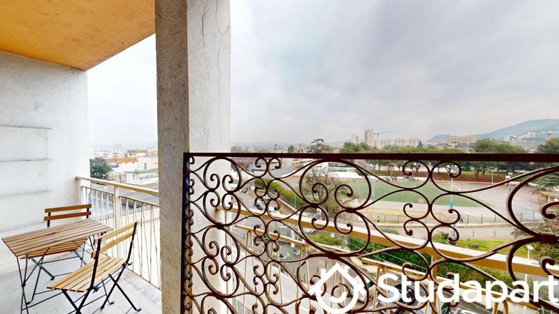 Chambre - 12 m² - 1 pièce