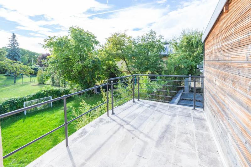 Maison - 102 m² - 4 pièces