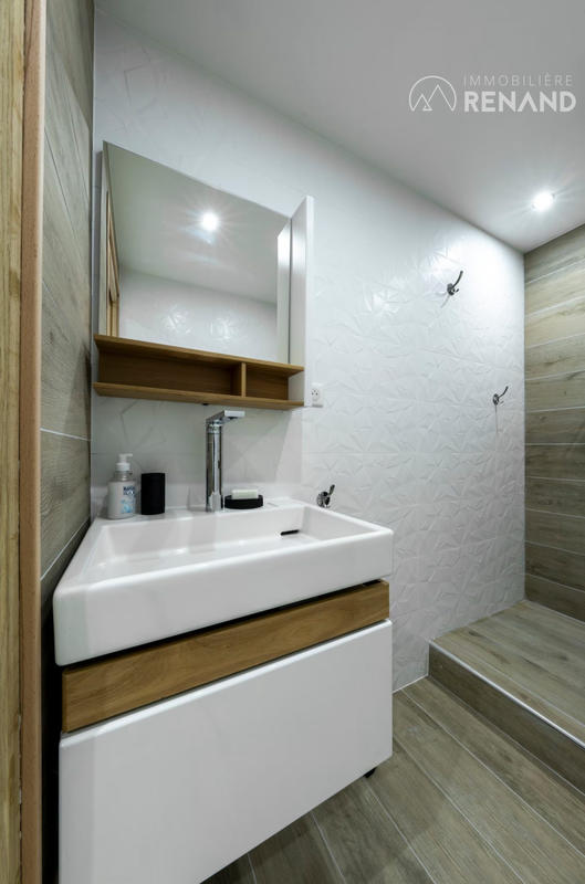 Appartement - 65 m² - 4 pièces