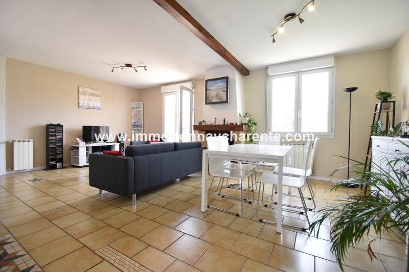 Maison traditionnelle - 74 m² - 3 pièces