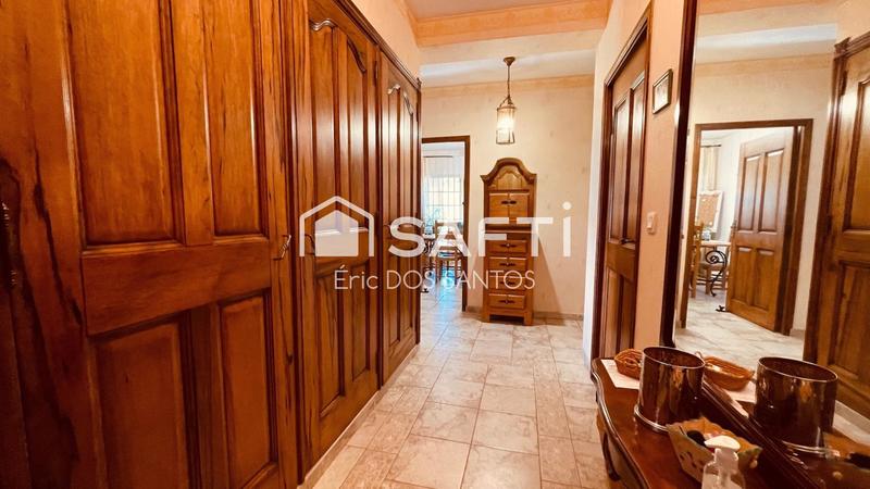 Villa - 176 m² - 6 pièces