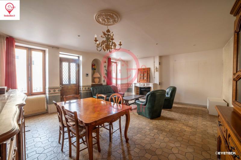 Maison - 120 m² - 5 pièces