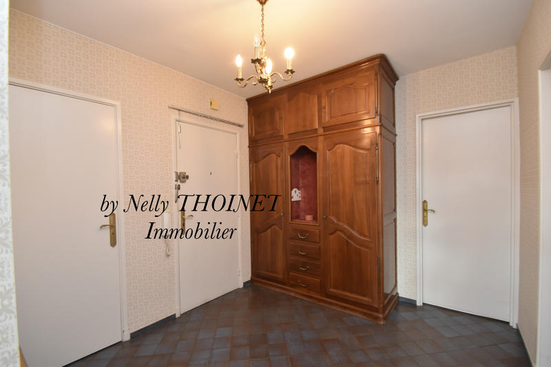 Appartement - 115 m² - 6 pièces