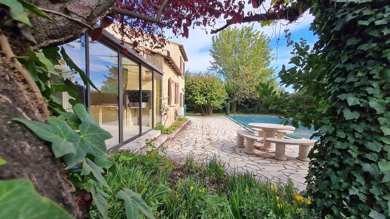 Maison - 102 m² - 5 pièces