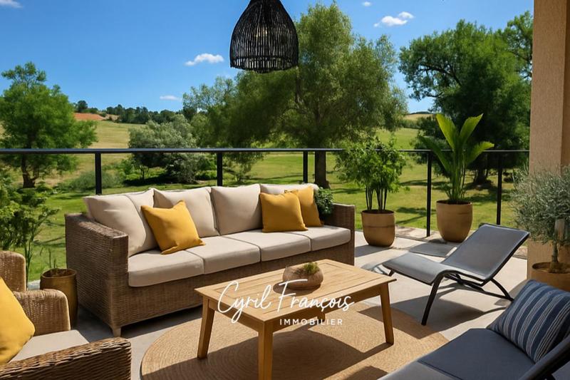 Maison - 101 m² - 4 pièces