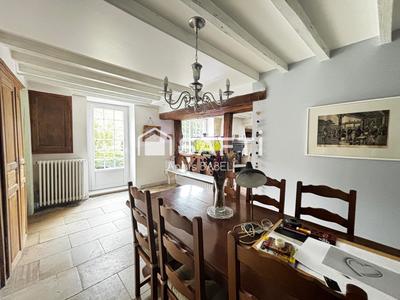 Maison - 191 m² - 8 pièces