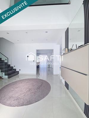 Maison - 180 m² - 7 pièces