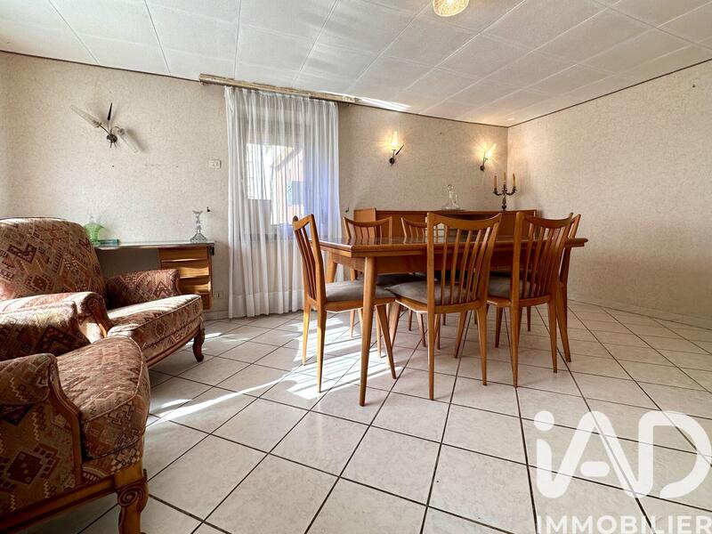 Maison - 164 m² - 7 pièces