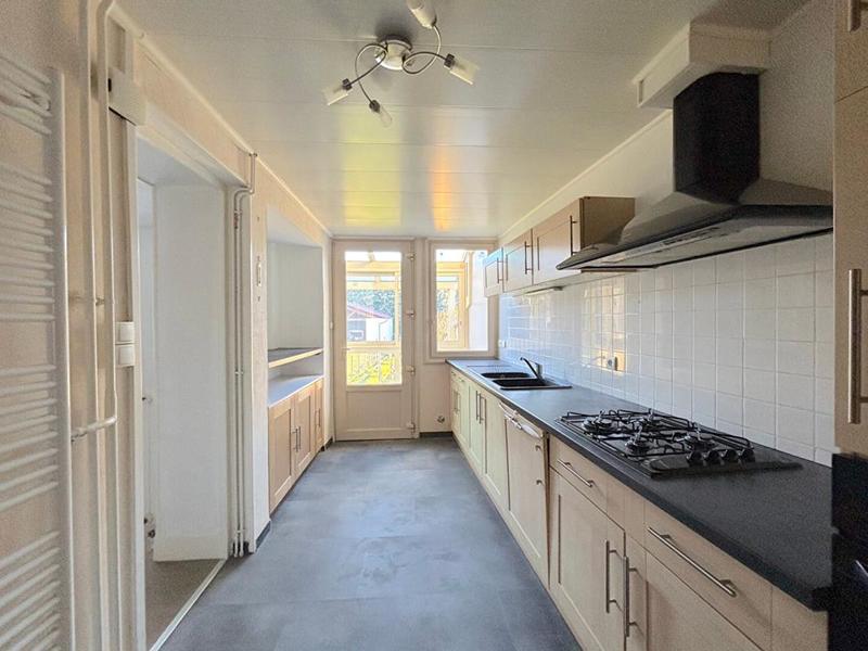 Maison - 150 m² - 7 pièces