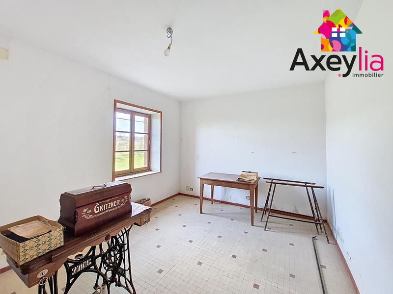 Maison - 335 m² - 12 pièces