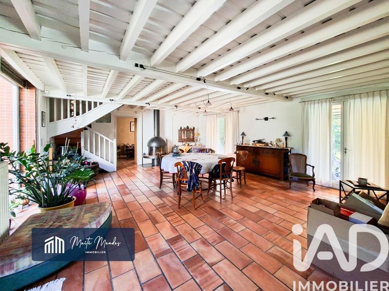 Maison - 231 m² - 9 pièces