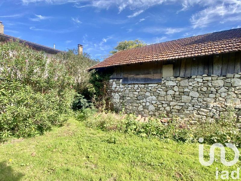 Maison - 240 m² - 10 pièces