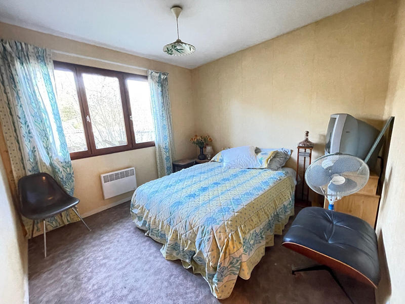 Maison - 93 m² - 4 pièces