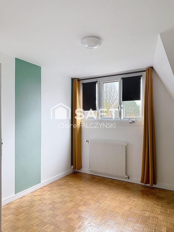 Maison - 220 m² - 9 pièces