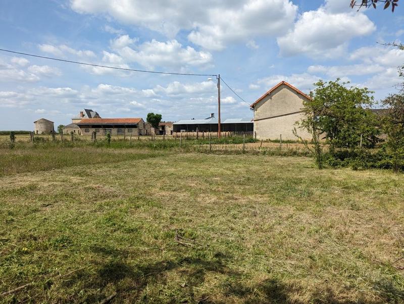 Terrain constructible - 2 482 m²