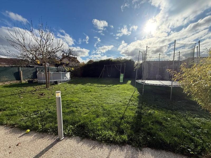 Maison - 143 m² - 6 pièces