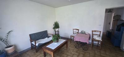 Maison - 85 m² - 5 pièces