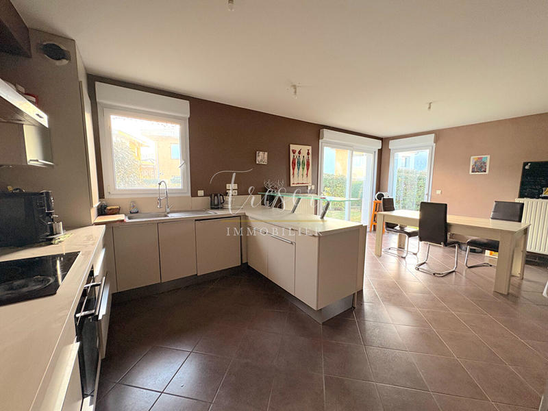 Appartement - 89 m² - 4 pièces