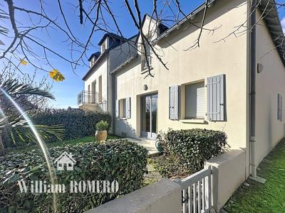 Maison - 97 m² - 5 pièces