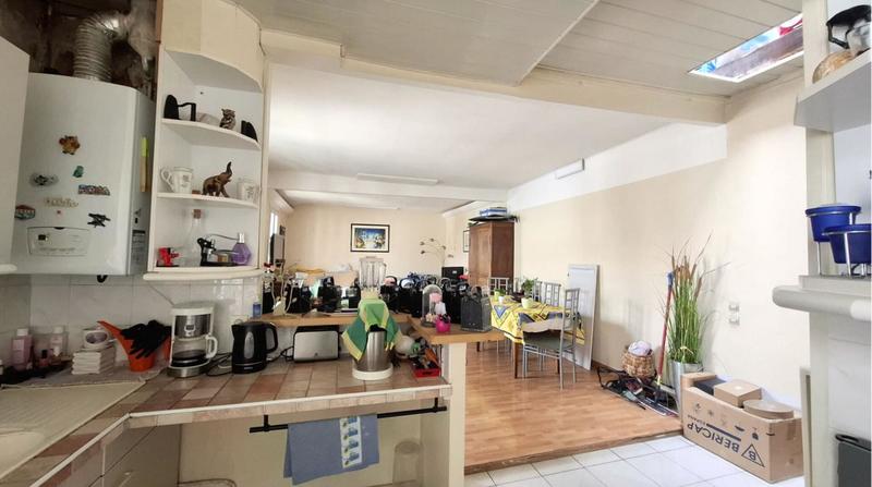 Appartement - 79 m² - 3 pièces