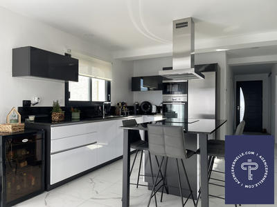 Maison contemporaine - 129 m² - 5 pièces