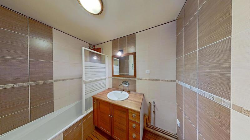 Appartement ancien - 56 m² - 3 pièces