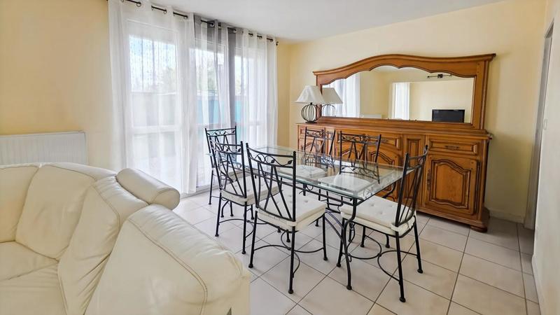 Maison - 97 m² - 5 pièces