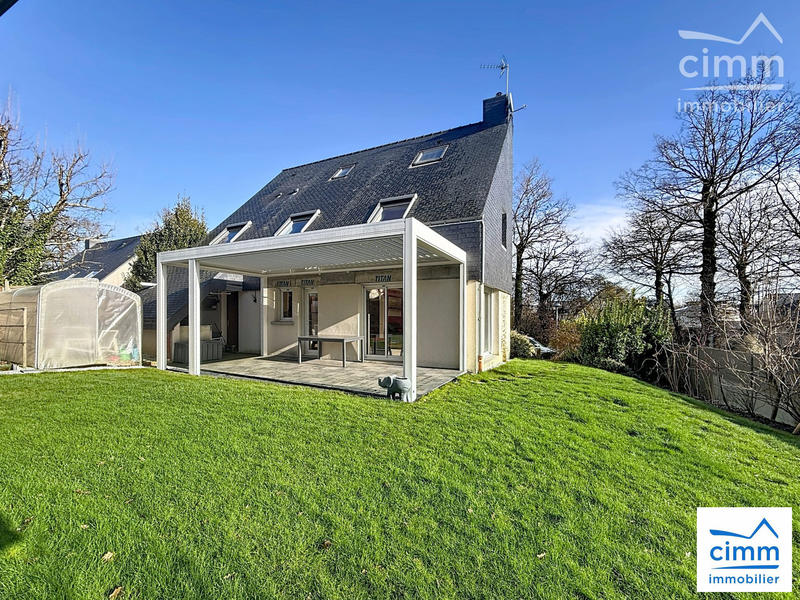 Maison - 157 m² - 6 pièces