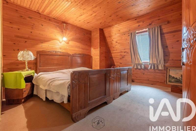 Maison de village - 210 m² - 7 pièces