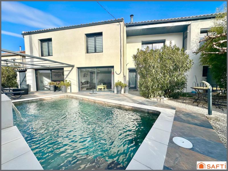 Maison - 212 m² - 8 pièces