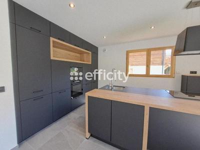 Châlet - 137 m² - 5 pièces