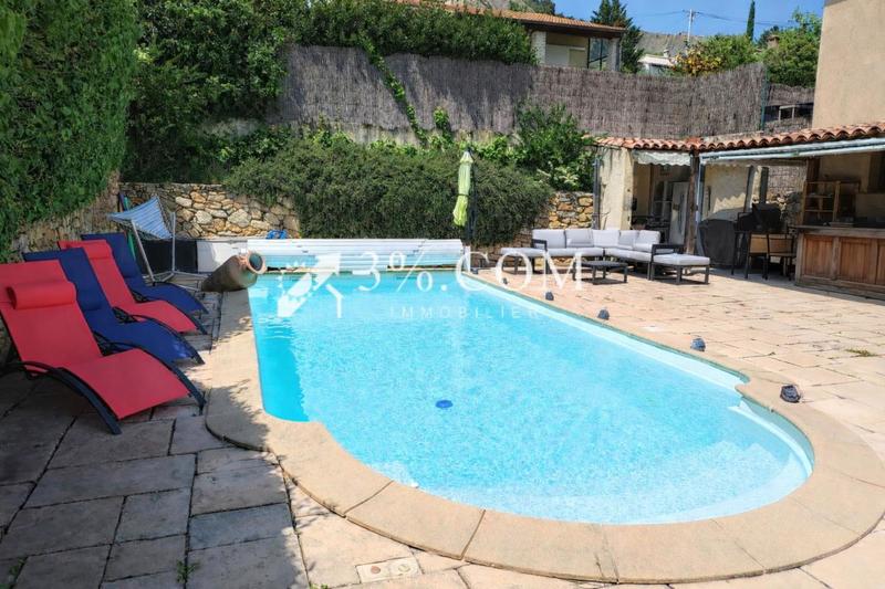 Maison - 119 m² - 6 pièces