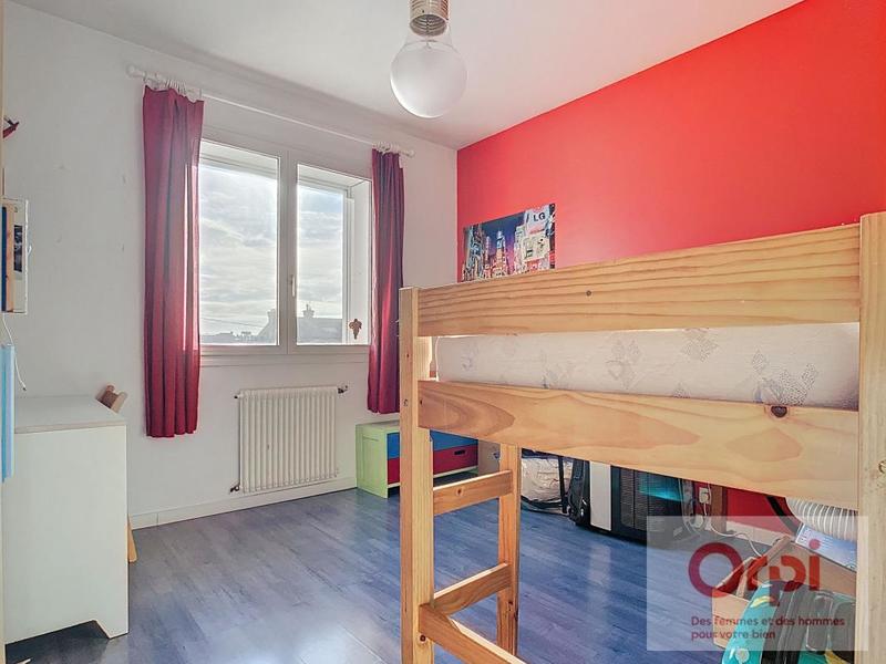 Maison - 174 m² - 6 pièces