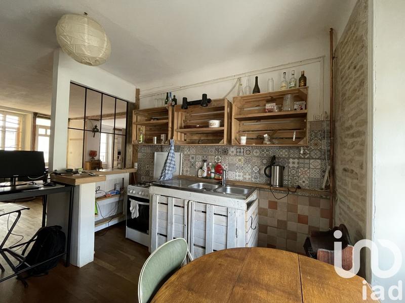 Maison - 240 m² - 9 pièces