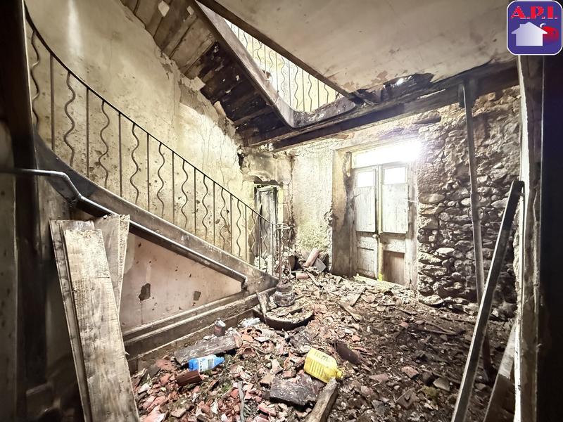 Maison - 160 m² - 5 pièces