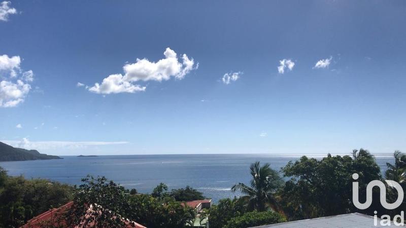 Maison - 247 m² - 10 pièces