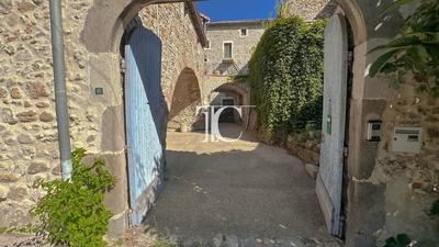 Maison - 183 m² - 5 pièces