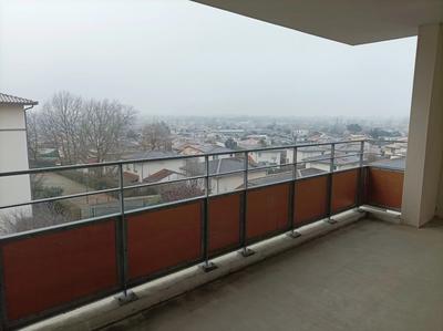 Appartement - 95 m² - 4 pièces