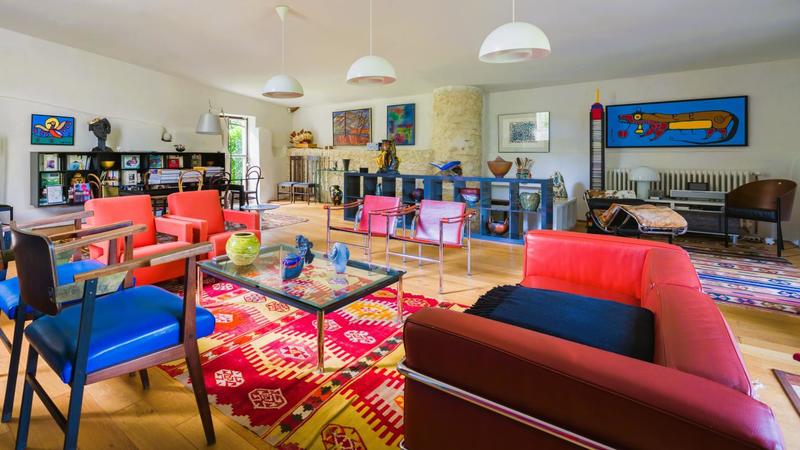 Propriété - 335 m² - 10 pièces