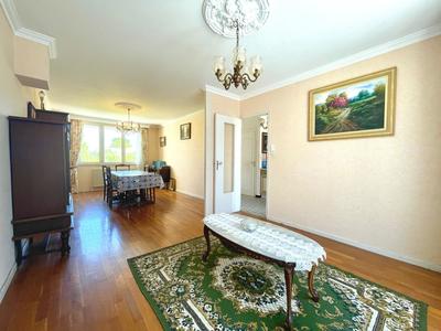 Maison - 89 m² - 4 pièces