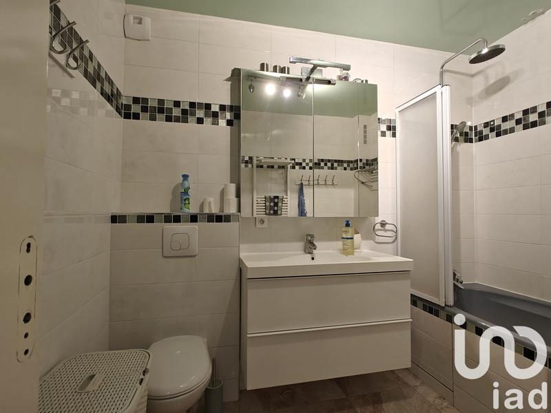 Appartement - 96 m² - 5 pièces