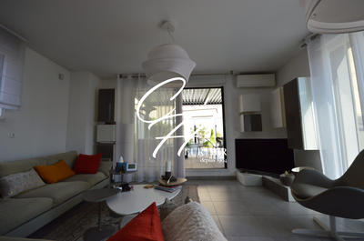 Appartement - 105 m² - 4 pièces