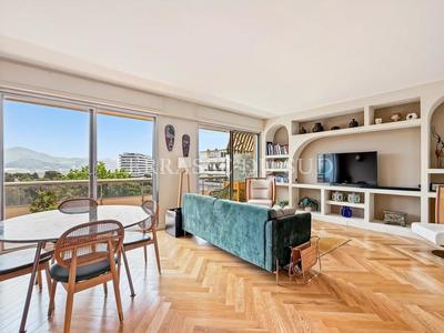 Appartement - 87 m² - 3 pièces