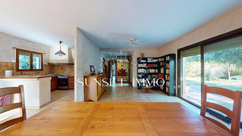 Maison - 150 m² - 6 pièces